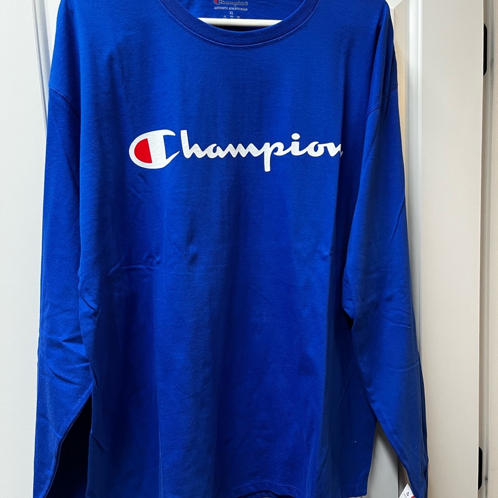 Champion long sleeve t-shirt